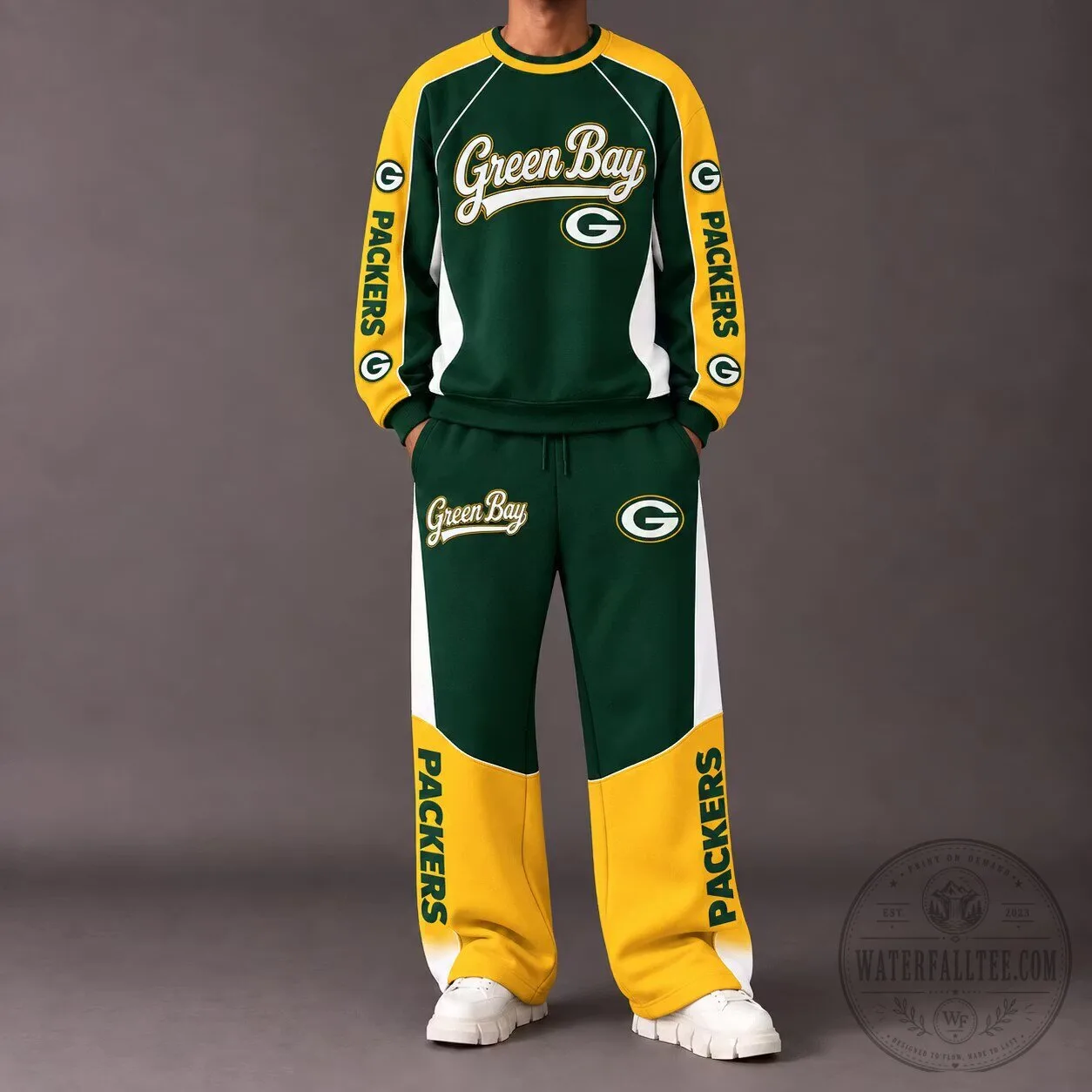 Green Bay Packers Football Team Logo and Wordmark Sweatshirt and Pants Set 5 Green Bay Packers Football Team Logo and Wordmark Sweatshirt and Pants Set