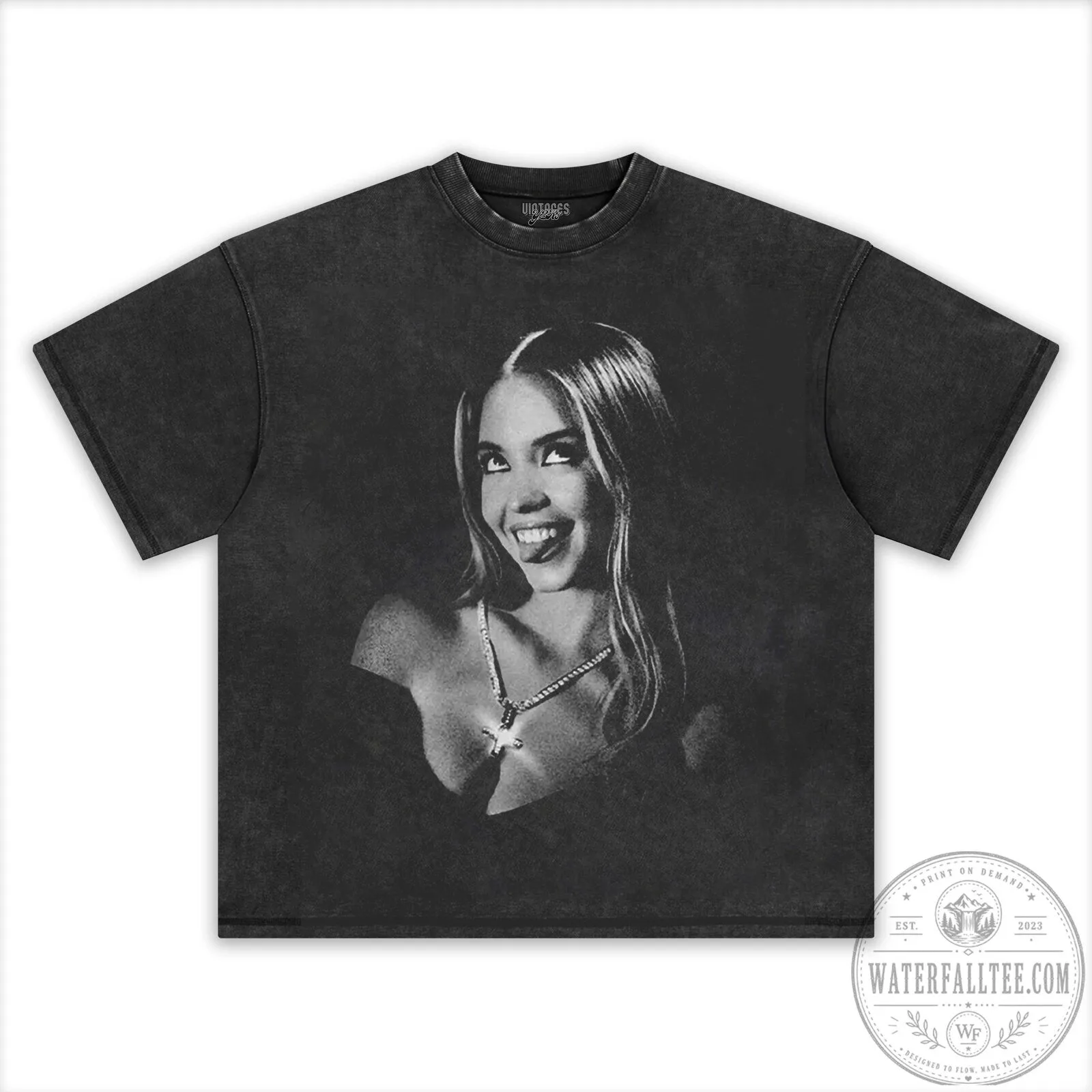 Sydney Sweeney Smiling Face Black and White Portrait T-Shirt 9 Sydney Sweeney Smiling Face Black and White Portrait T-Shirt